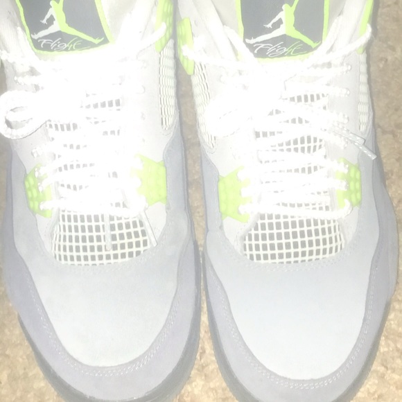Air Jordan 4 retro se worn once size10
